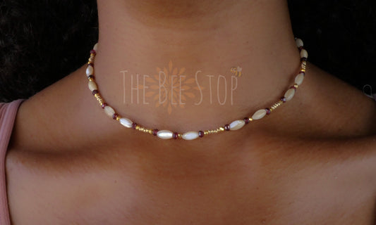 Garnet + Mother of Pearl 》 Necklace